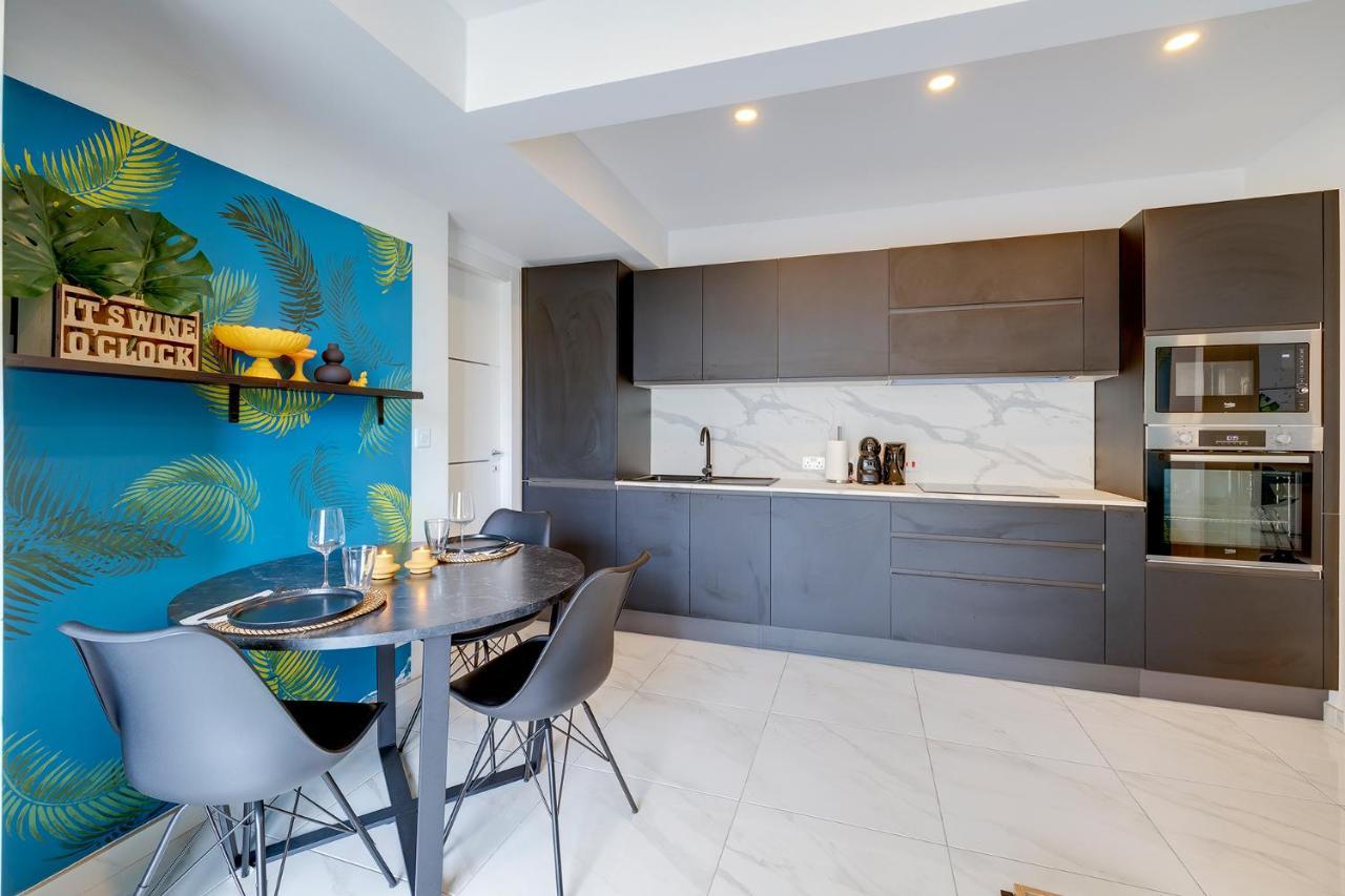 Modern 1Br Apartment Central Location Gzira Luaran gambar